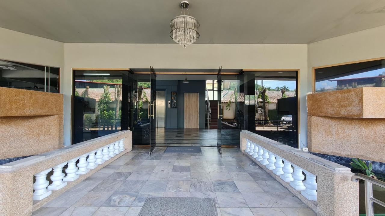 Nora Bukit Hotel Phuket Exterior photo