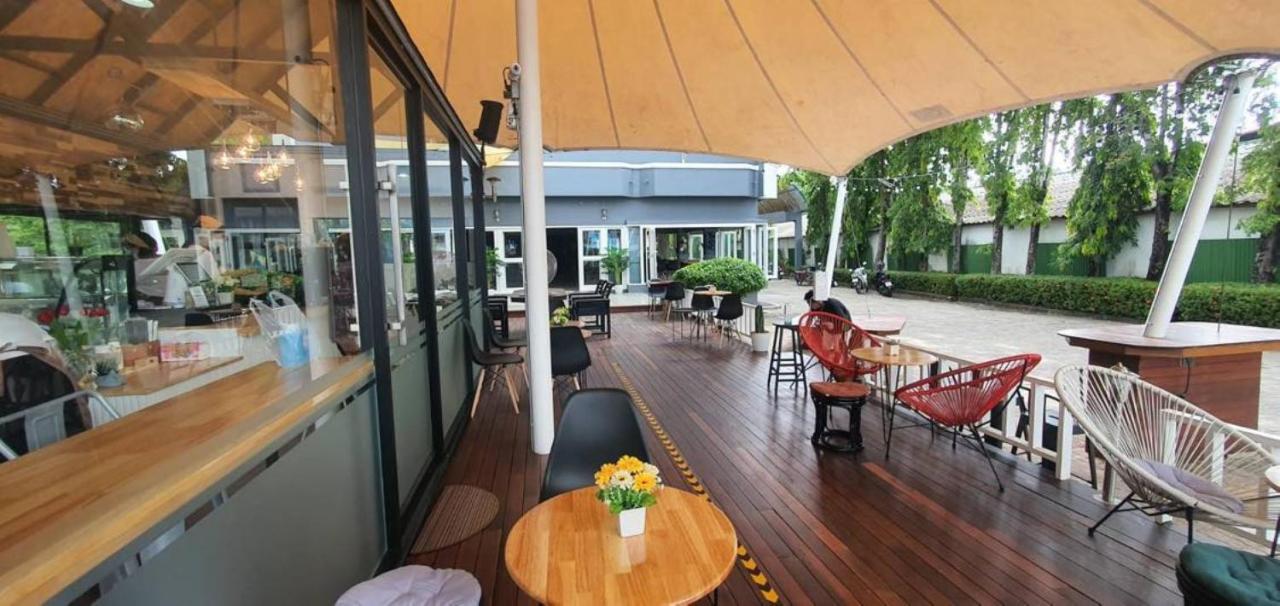 Nora Bukit Hotel Phuket Exterior photo